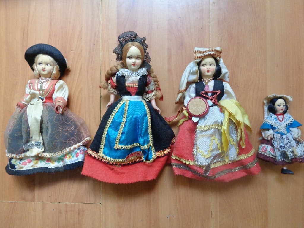 Oude vintage klederdracht poppen Lela Lenci, Ophalen of Verzenden, Zo goed als nieuw, Pop