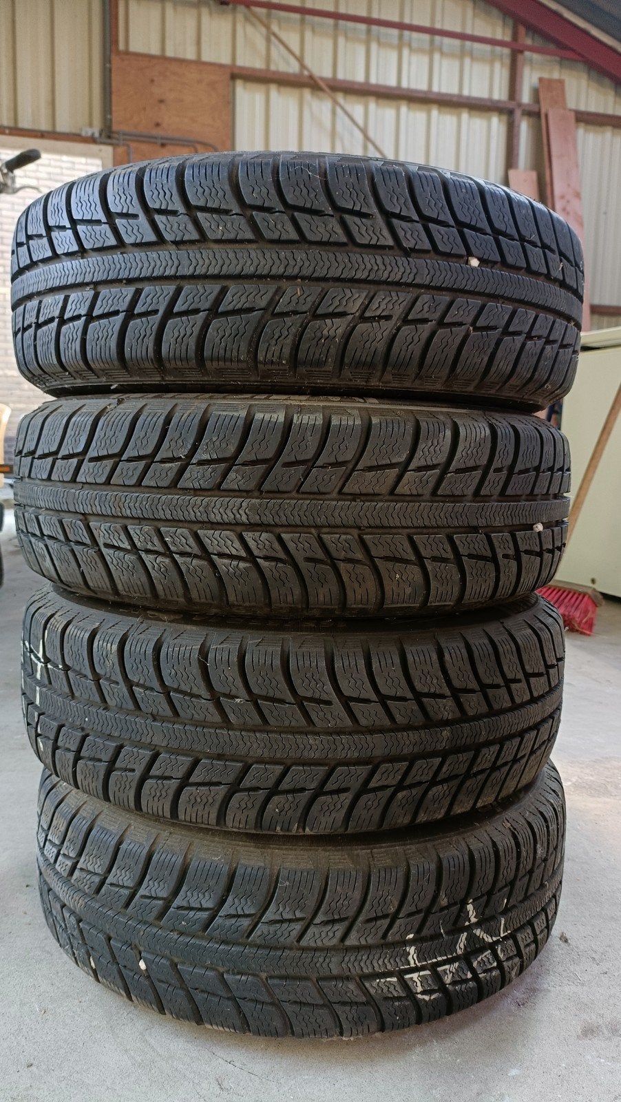 4 Michelin winterbanden 165/65R14 in goede staat, Auto diversen, Auto-accessoires, Ophalen, Gebruikt