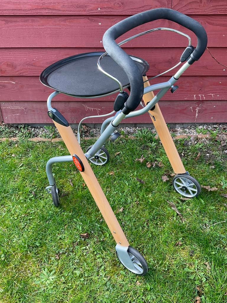 Trust Care Let's Go Indoor Rollator binnenshuis, Ophalen, Opvouwbaar, Gebruikt
