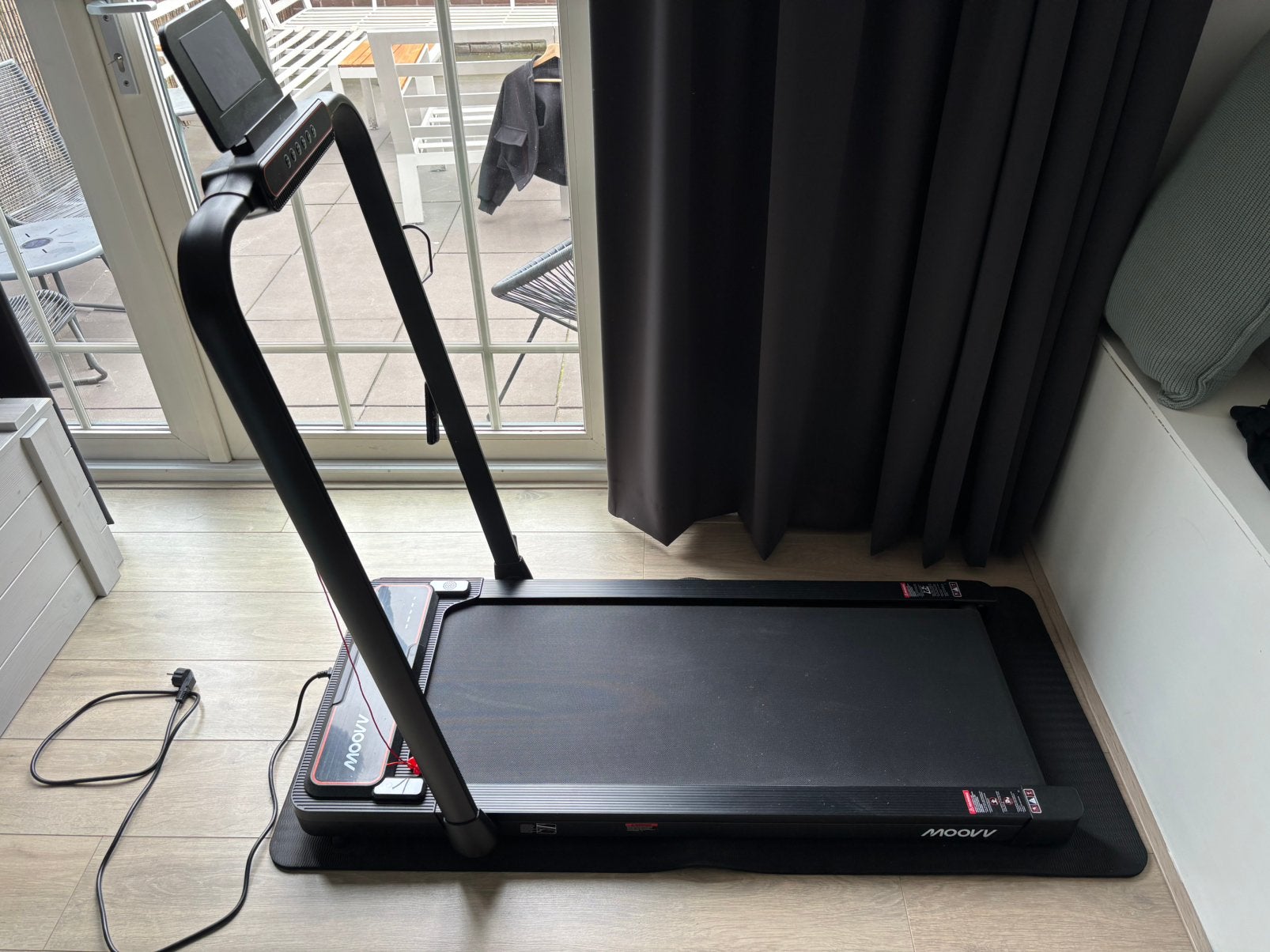 Moovv SmartStep Prov2 Incline LoopbandInklapbaar met Helling, Ophalen, Zo goed als nieuw, Loopband