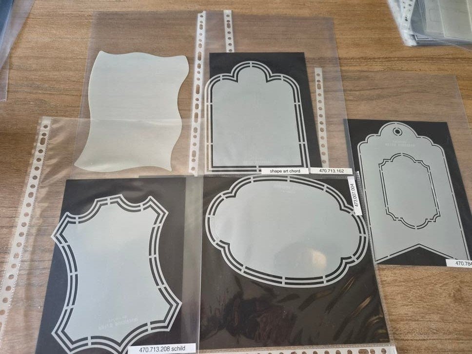 Dutch Doobadoo Shape Art Chords en Schild Sjablonen, Hobby en Vrije tijd, Knutselen, Abstract, Gebruikt, Ophalen of Verzenden