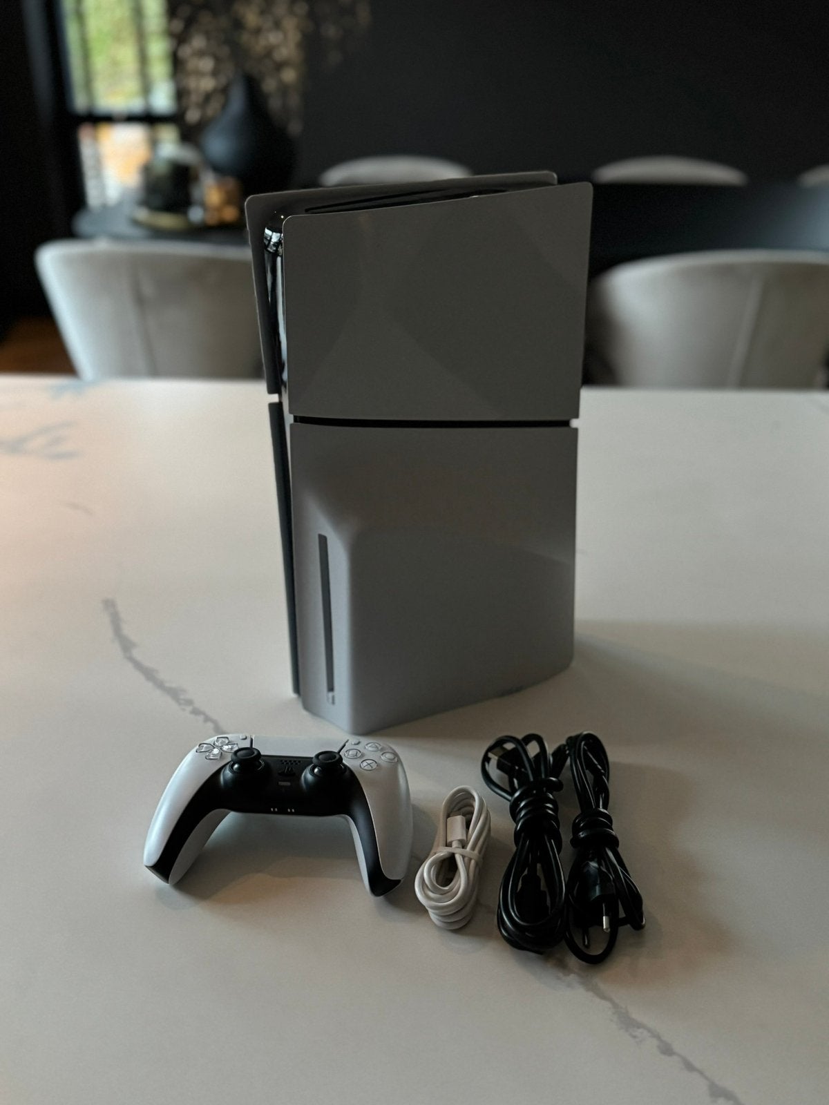 Playstation 5 Slim Disc + 1 controller en kabels, Ophalen of Verzenden, Zo goed als nieuw
