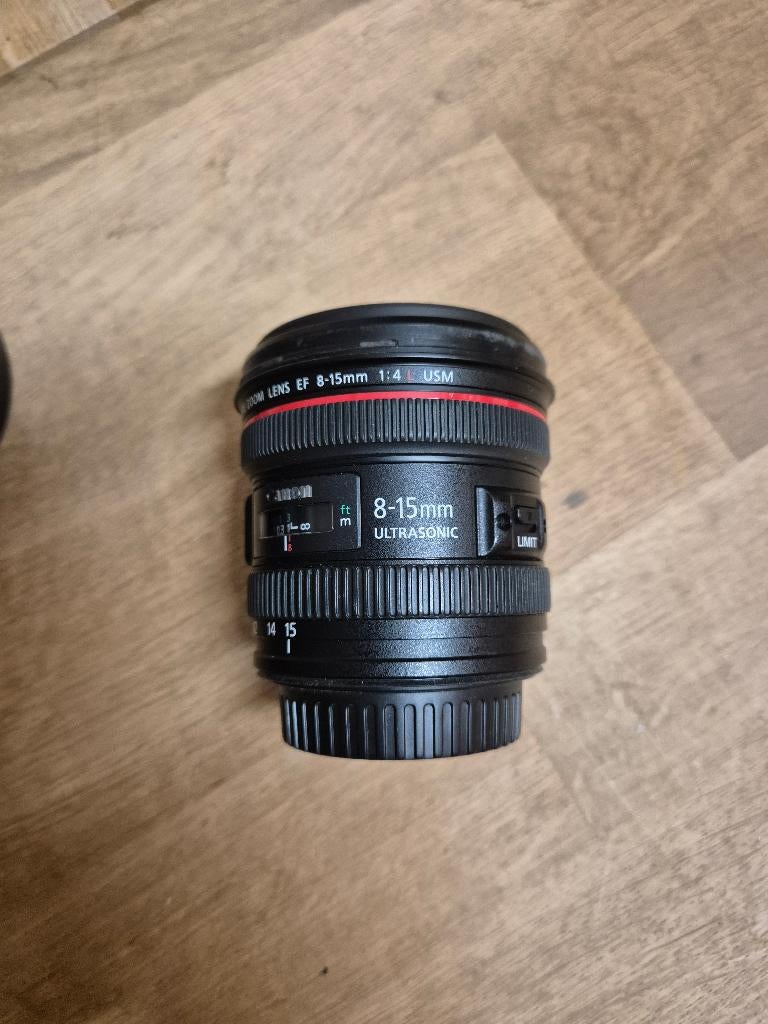 Canon EF 8-15mm F/4 L USM Fisheye, Ophalen of Verzenden, Zo goed als nieuw, Groothoek Fisheye-lens