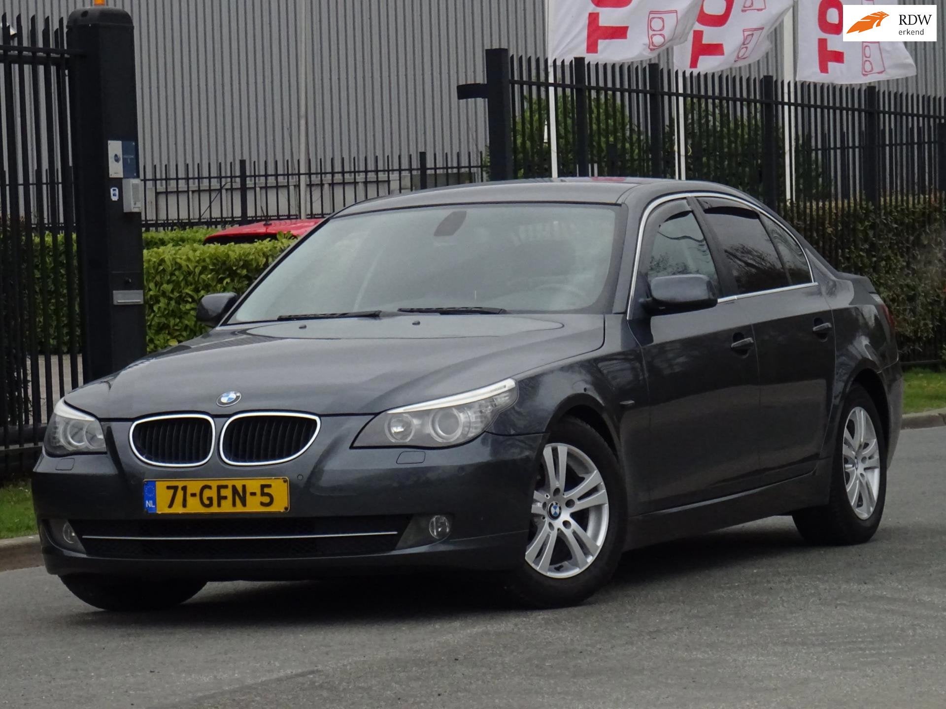 BMW 5-serie 520i Business Line NAP/NAVI/PDC *EXPORT*, Verwarmde buitenspiegels, 4 cilinders, 1435 kg, Origineel Nederlands