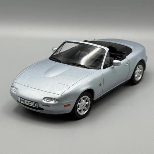 Mazda MX - 5 Zilver - 1:18 - Norev, 70-72 avenue de Bohlen 69120 Vaulx-en-Velin, Auto, Norev, Ophalen of Verzenden