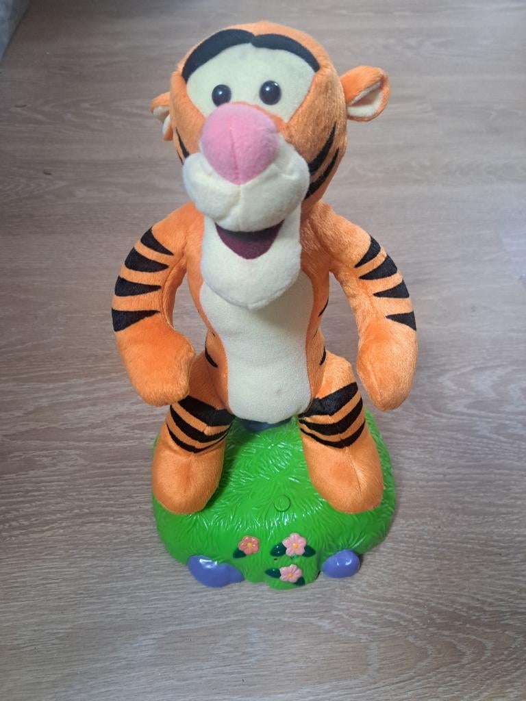 Disney Teigetje bounce knuffel met geluid, Oranje, Disney, Ophalen of Verzenden, Middelgroot (20 tot 80 cm)