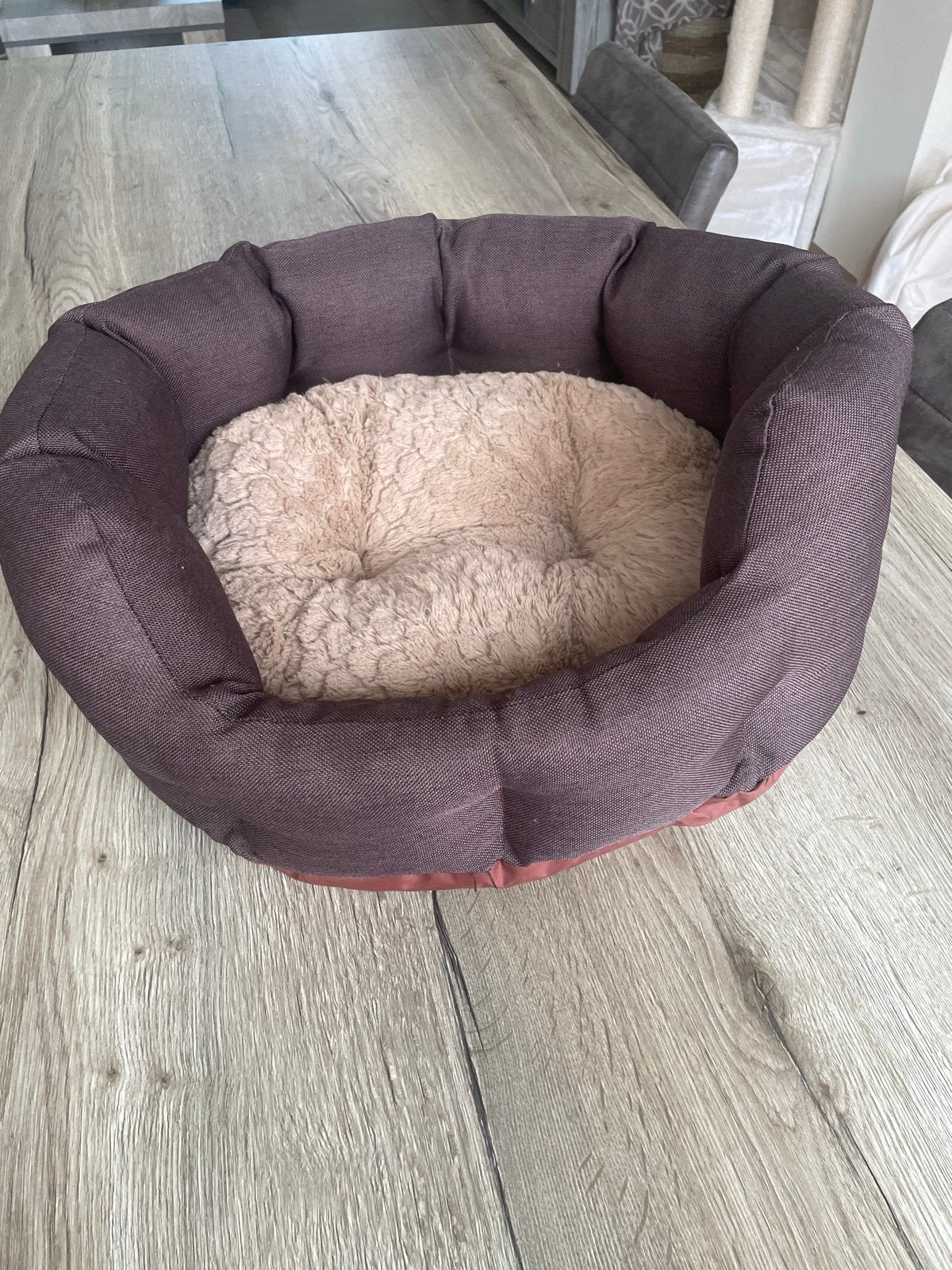 Te koop nieuwe hondenmand, Dieren en Toebehoren, Ophalen, Nieuw, Pluche