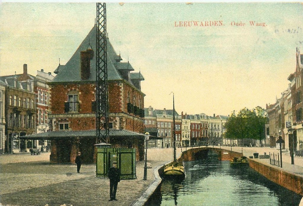 701-387-015 Leeuwarden Oude Waag, Ophalen of Verzenden, Voor 1920, Friesland