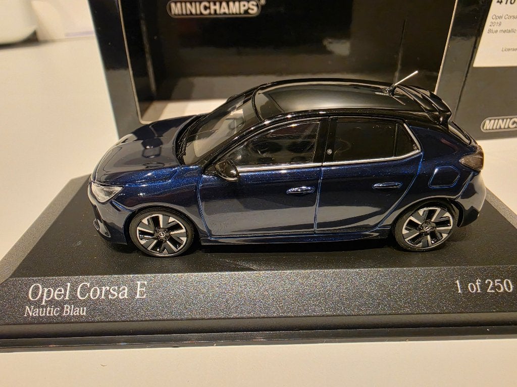 Opel Corsa E 2019 1/43, Hobby en Vrije tijd, Ophalen of Verzenden, Nieuw, Auto, MiniChamps