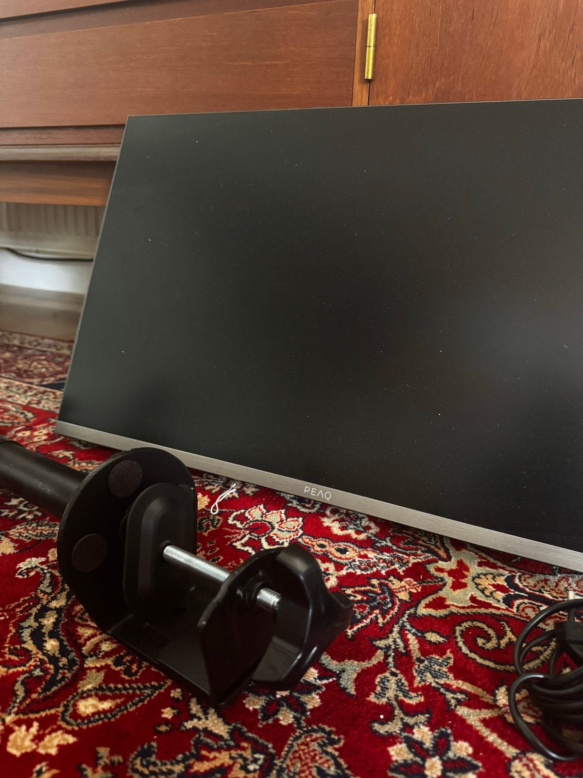 Peaq monitor inclusief arm, zonder voet, Computers en Software, Monitoren, Ophalen, Gebruikt, In hoogte verstelbaar