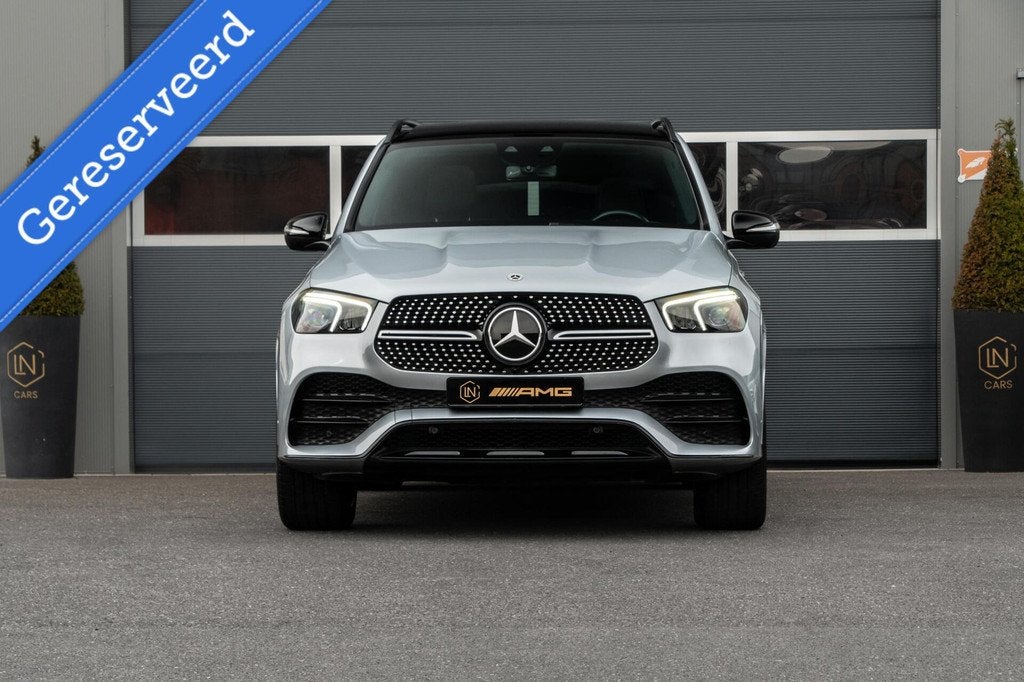 Mercedes GLE 350e AMG | Pano | Trekhaak | HUD, Automaat, Gebruikt, Met garantie (alle), GLE