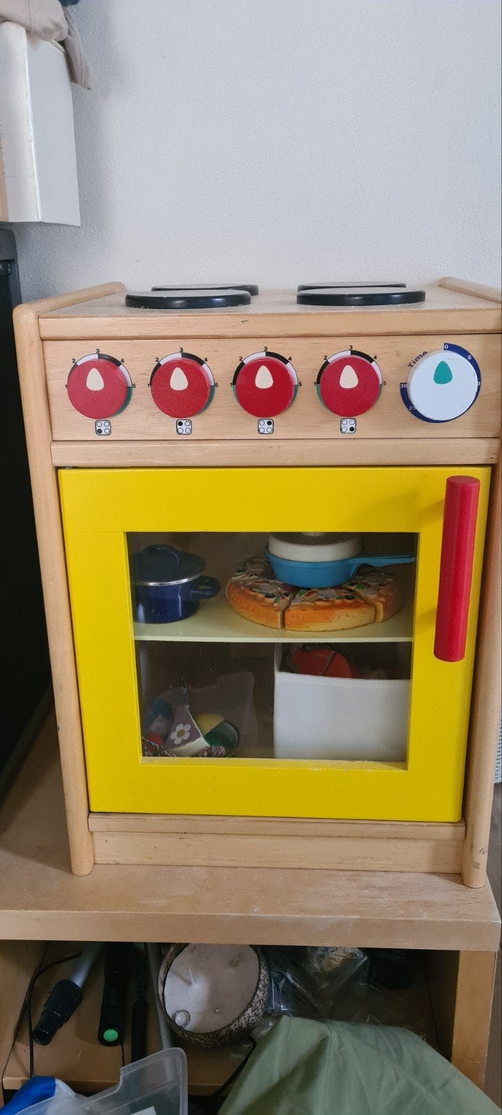 keukentje (hout) met toebehoren, Ophalen, Gebruikt