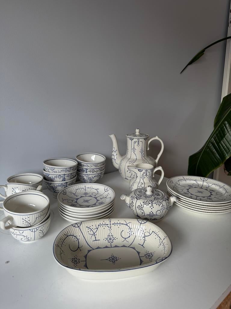 28-delig Boch Copenhague, servies blauw-wit, compleet, Antiek en Kunst, Antiek | Servies compleet, Ophalen
