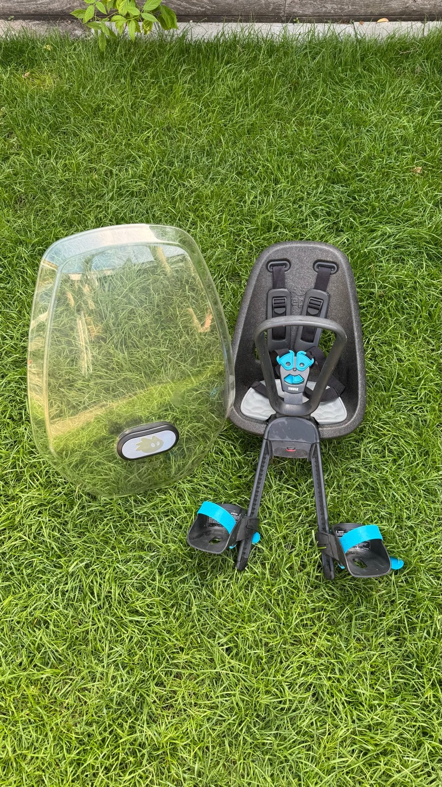 Thule Yepp Nexxt Mini voorzitje met windscherm, Voorzitje, Ophalen of Verzenden, 0 t/m 13 kg, Gebruikt