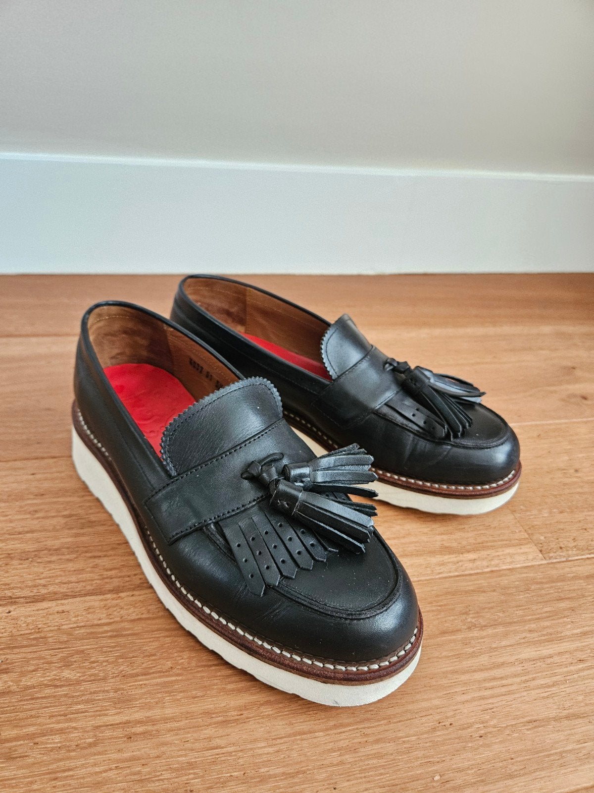 Grenson Clara Vibram Leather Loafers – Size 38.5, Grenson, Zwart, Ophalen of Verzenden, Gedragen
