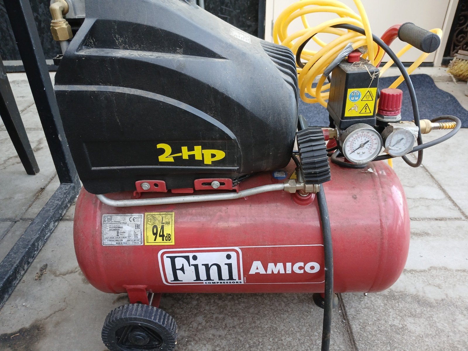 Fini Amico 2HP Compressor - Zo goed als nieuw, Ophalen