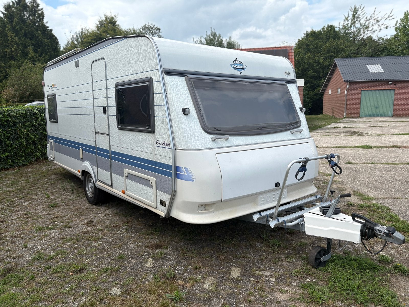 Hobby 495 Excellent uit 1999 snel weg voor nette prijs!, Rondzit, Hobby, Koelkast, Particulier