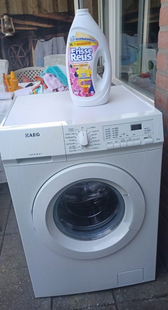 Wasmachine AEG, Ophalen, Gebruikt, Voorlader, 85 tot 90 cm