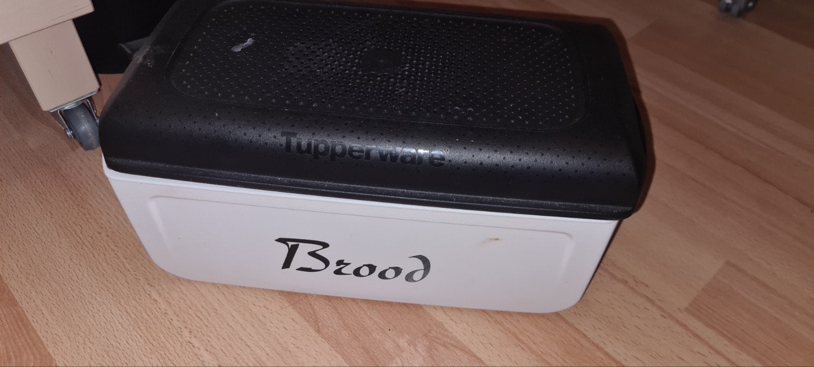 Tupperware Brooddoos - Wit/Zwart, Huis en Inrichting, Keuken | Tupperware, Ophalen of Verzenden