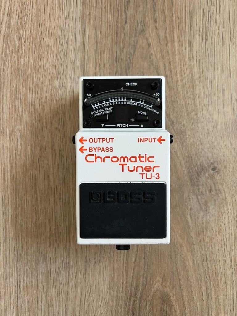 Boss TU-3 Chromatic Tuner stempedaal, Muziek en Instrumenten, Ophalen, Zo goed als nieuw
