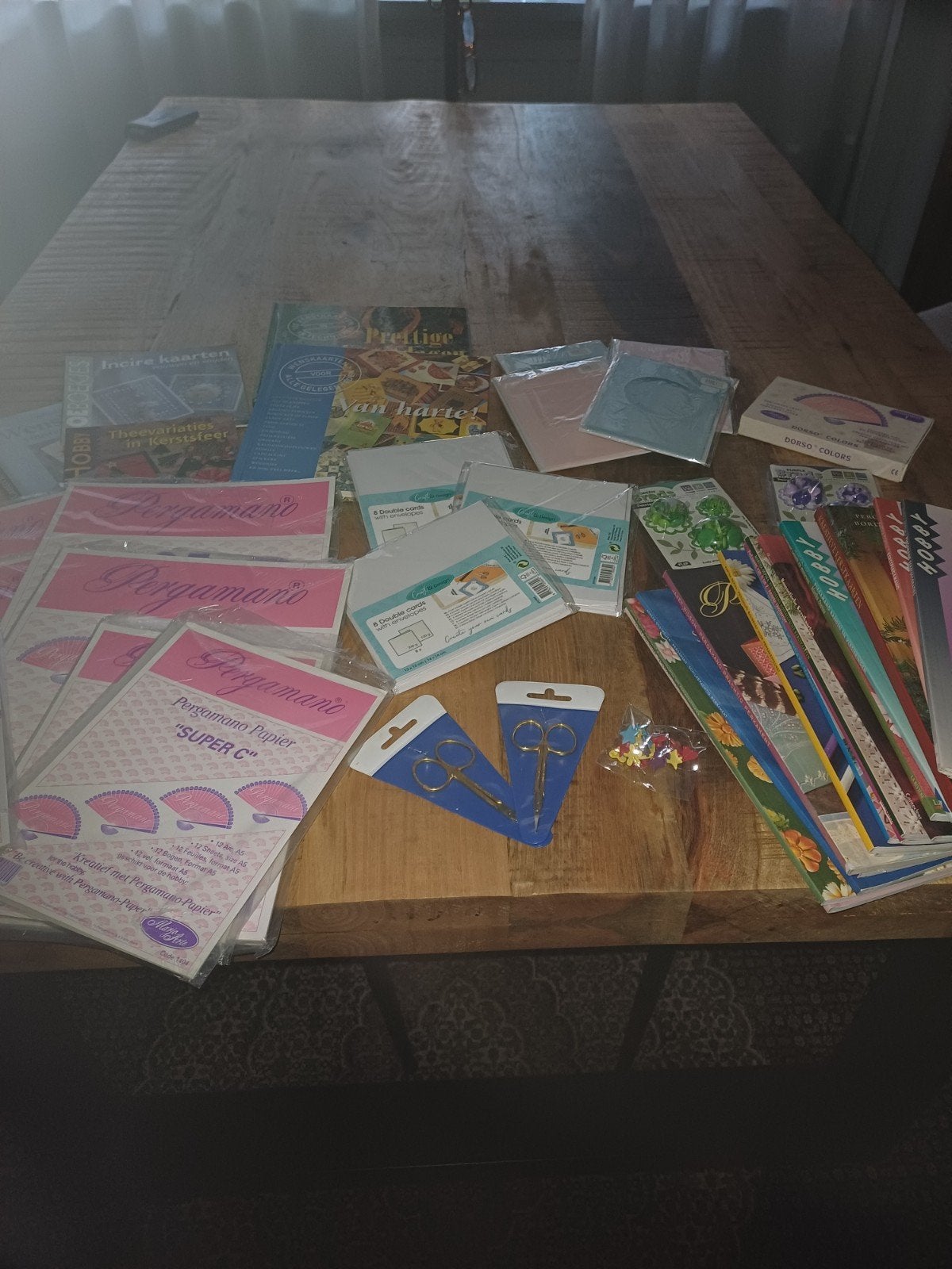 Pergamano papier en diverse  spullen, Hobby en Vrije tijd, Kaarten | Zelf maken, Ophalen of Verzenden, Zo goed als nieuw, Overige thema's