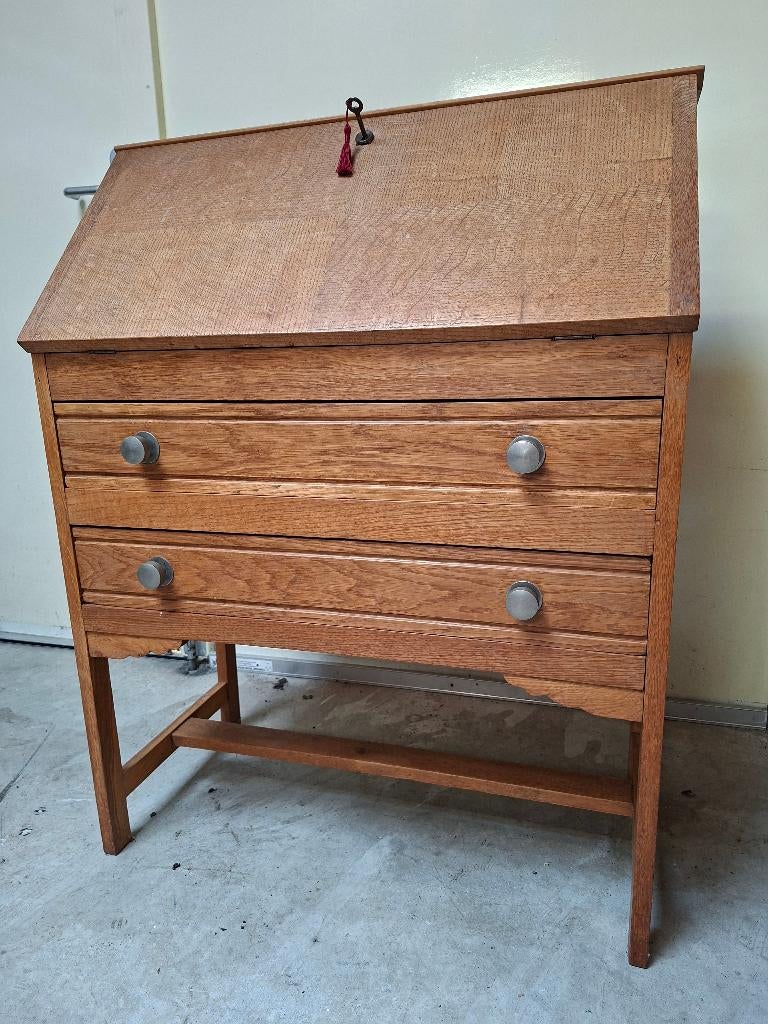 (Meisjes)bureau met klep, Huis en Inrichting, Bureaus, Ophalen, Gebruikt, 40 cm, Hout