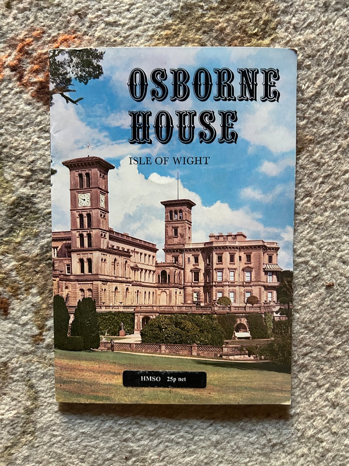Osborne House Isle of Wight - Gidsboekje 1974, Ophalen of Verzenden, 20e eeuw of later, Gelezen