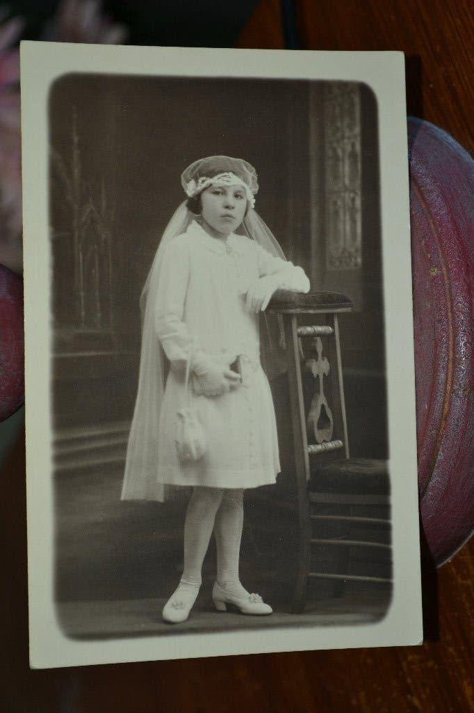 frankrijk 1900 meisje heilige communie, Ophalen of Verzenden, Voor 1920, Ongelopen, Sterren en Beroemdheden
