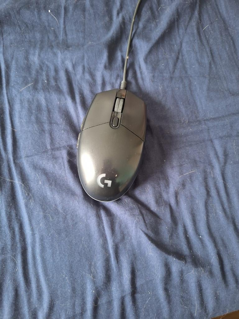 Logitech gaming muis, Computers en Software, Muizen, Ophalen
