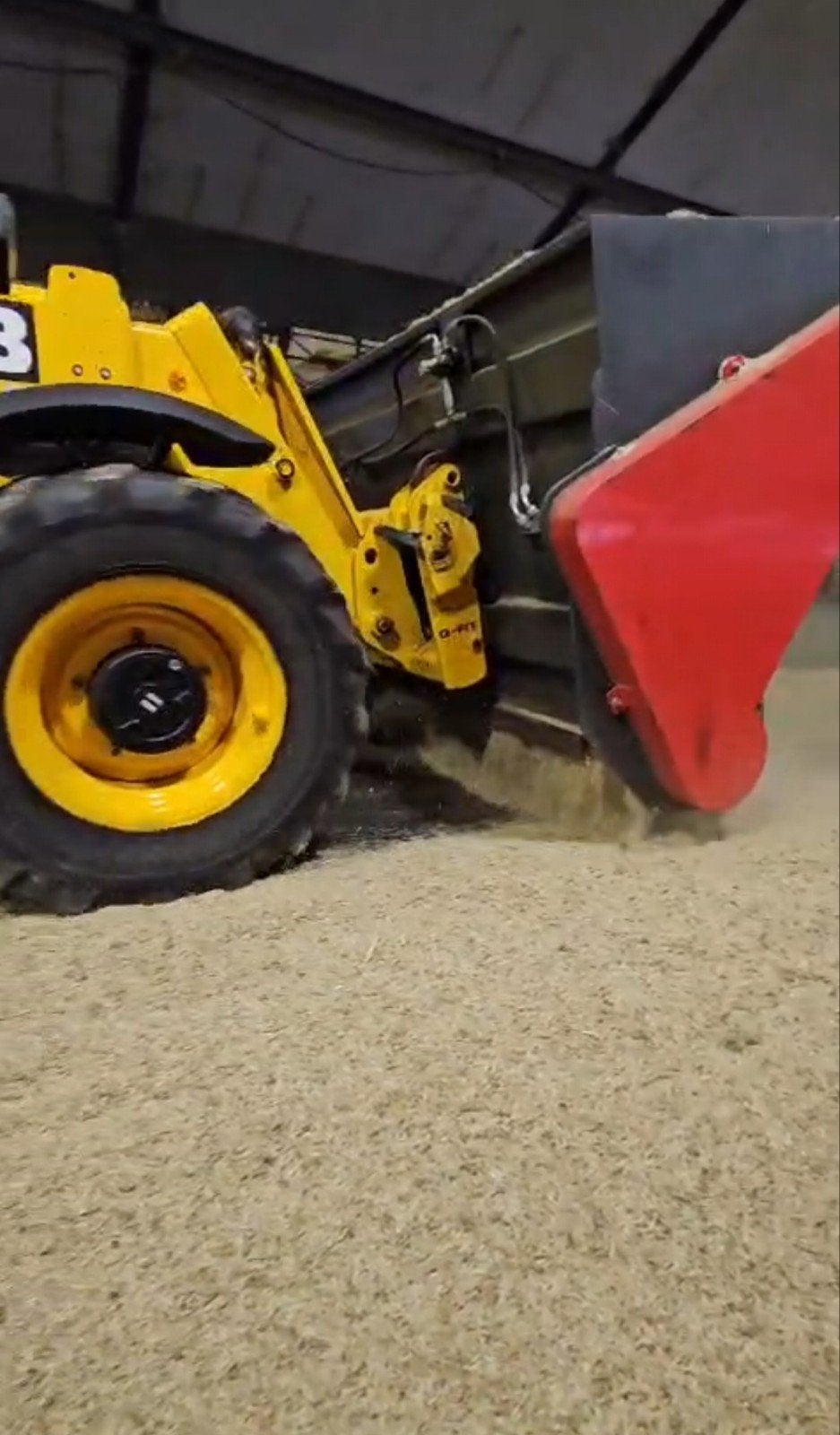 zaagselstrooier, zaagselbak, krullenbak. JCB, Manitou, Merlo, Dieren en Toebehoren