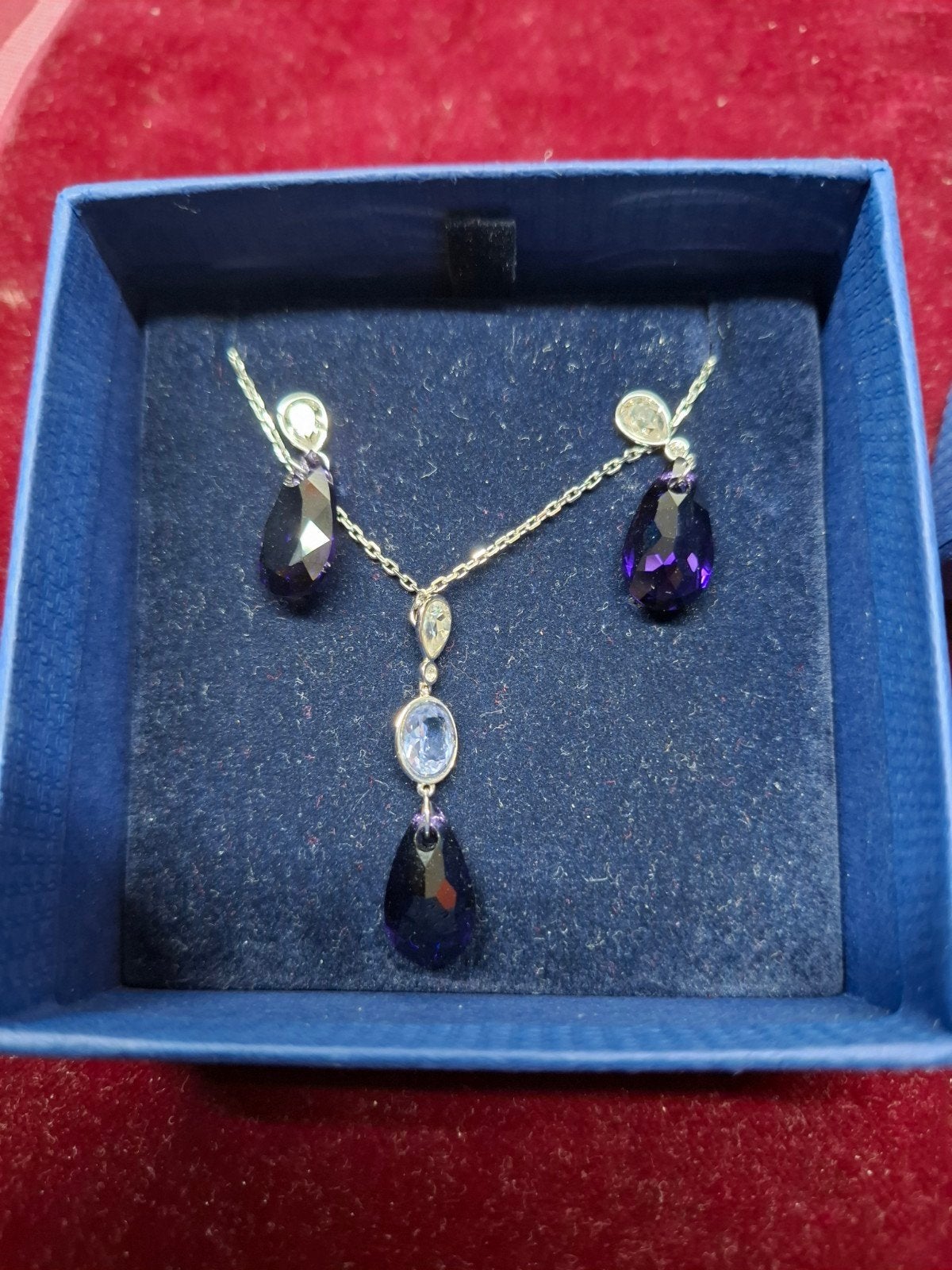 Swarovski Ketting en Oorbellen Set - Paars Kristal, Overige materialen, Paars, Ophalen of Verzenden, Zo goed als nieuw