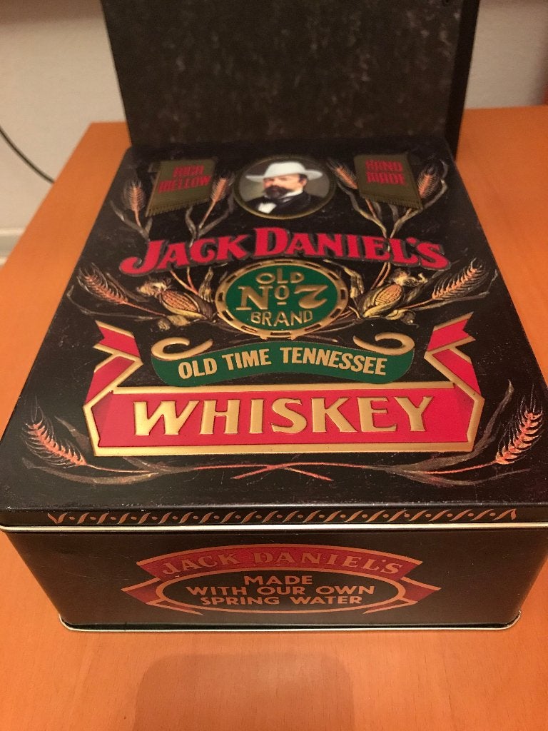 Jack Daniel's blik met 2 glazen, Verzamelen, Blikken, Ophalen, Gebruikt, Overige, Overige merken