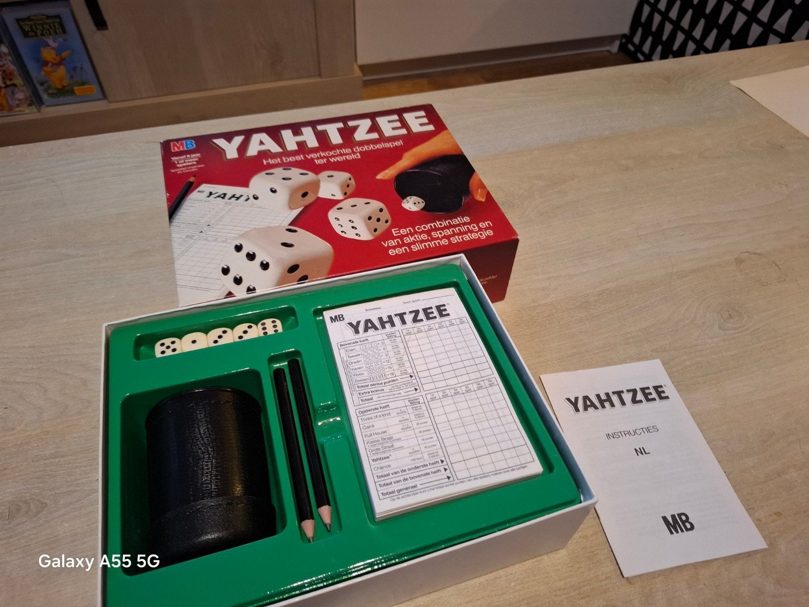 Yahtzee dobbelspel - Het best verkochte dobbelspel, Consumentenservice@hasbro.nl, MB, Postbus 3000, 3800 DA Amersfoort, Ophalen of Verzenden