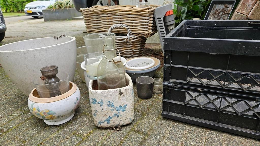 Gratis bloempotten en vazen, Ophalen, Gebruikt, Rond, Minder dan 30 cm