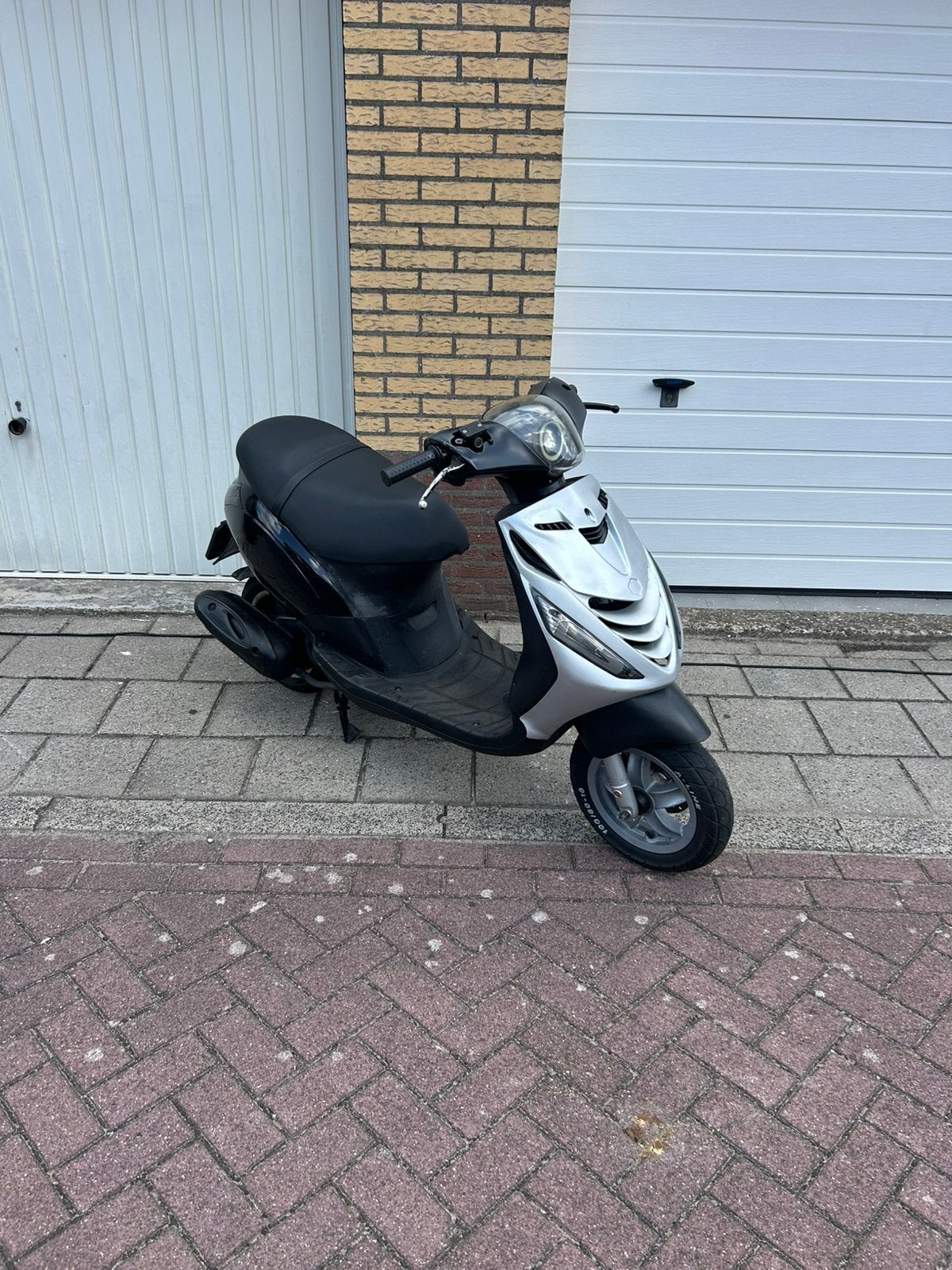 Piaggio Zip 80cc snor 2013 opknapper, Ophalen, Piaggio, Zo goed als nieuw, Benzine