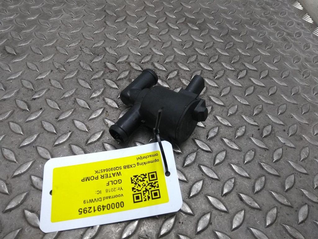 VOLKSWAGEN GOLF WATERPOMP 2018, Ophalen of Verzenden, Gebruikt, Stiba lid