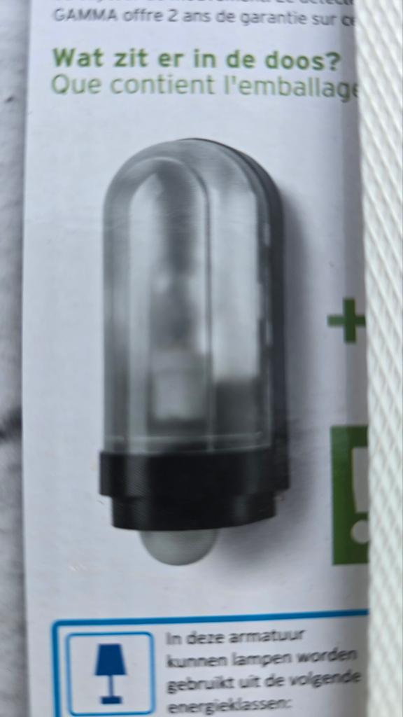 Nieuwe buitenlamp met bewegingssensor - Bremen Gamma, Tuin en Terras, Minder dan 50 watt, Wandlamp, Nieuw, Ophalen of Verzenden