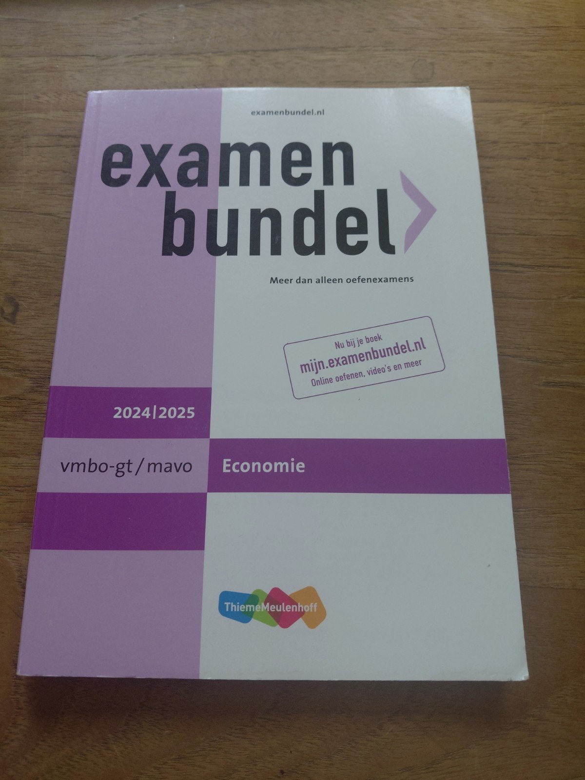 examen bundel vmbo-gt/mavo 2024 2025, Ophalen of Verzenden, Zo goed als nieuw, VMBO, Economie