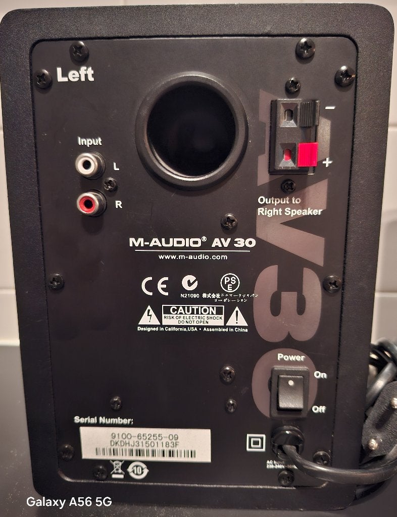 M-Audio AV30  actieve luidspreker set nette staat., Overige merken, Slimme speaker, Gebruikt, Ophalen of Verzenden
