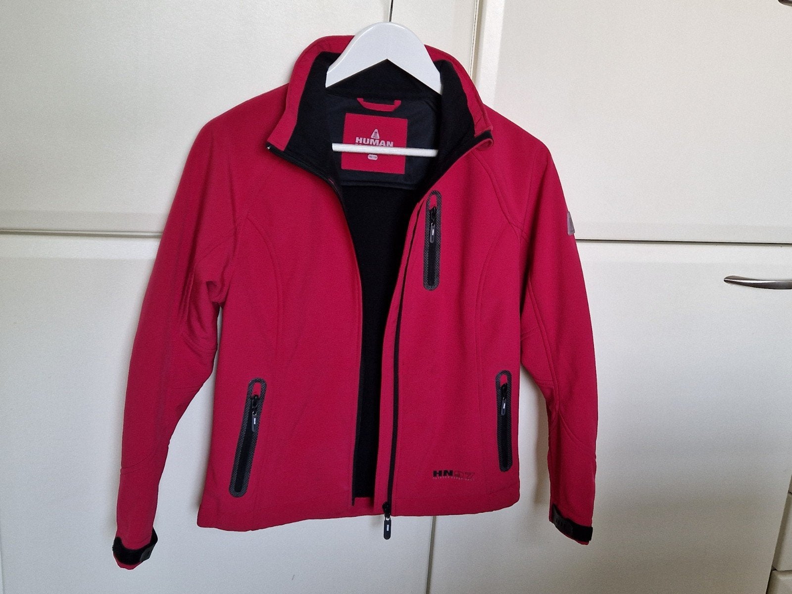 Cerise rood softshell jasje Human Nature 146-152, Meisje, Human Nature, Ophalen of Verzenden, Zo goed als nieuw