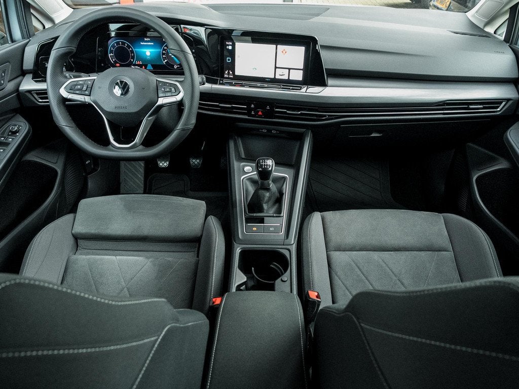 Volkswagen Golf 1.5 TSI Style | Head Up | Stoelverwarming |, Auto's, Volkswagen, 12 maanden, 4 cilinders, Bedrijf, Golf