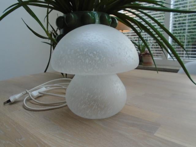 Vintage mushroomlamp paddenstoellamp mat wit gespikkeld glas, Ophalen of Verzenden, Zo goed als nieuw, Glas