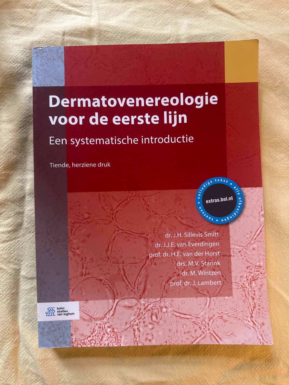 Dermatovenereologie voor de eerste lijn - 10e druk, Ophalen of Verzenden, Zo goed als nieuw