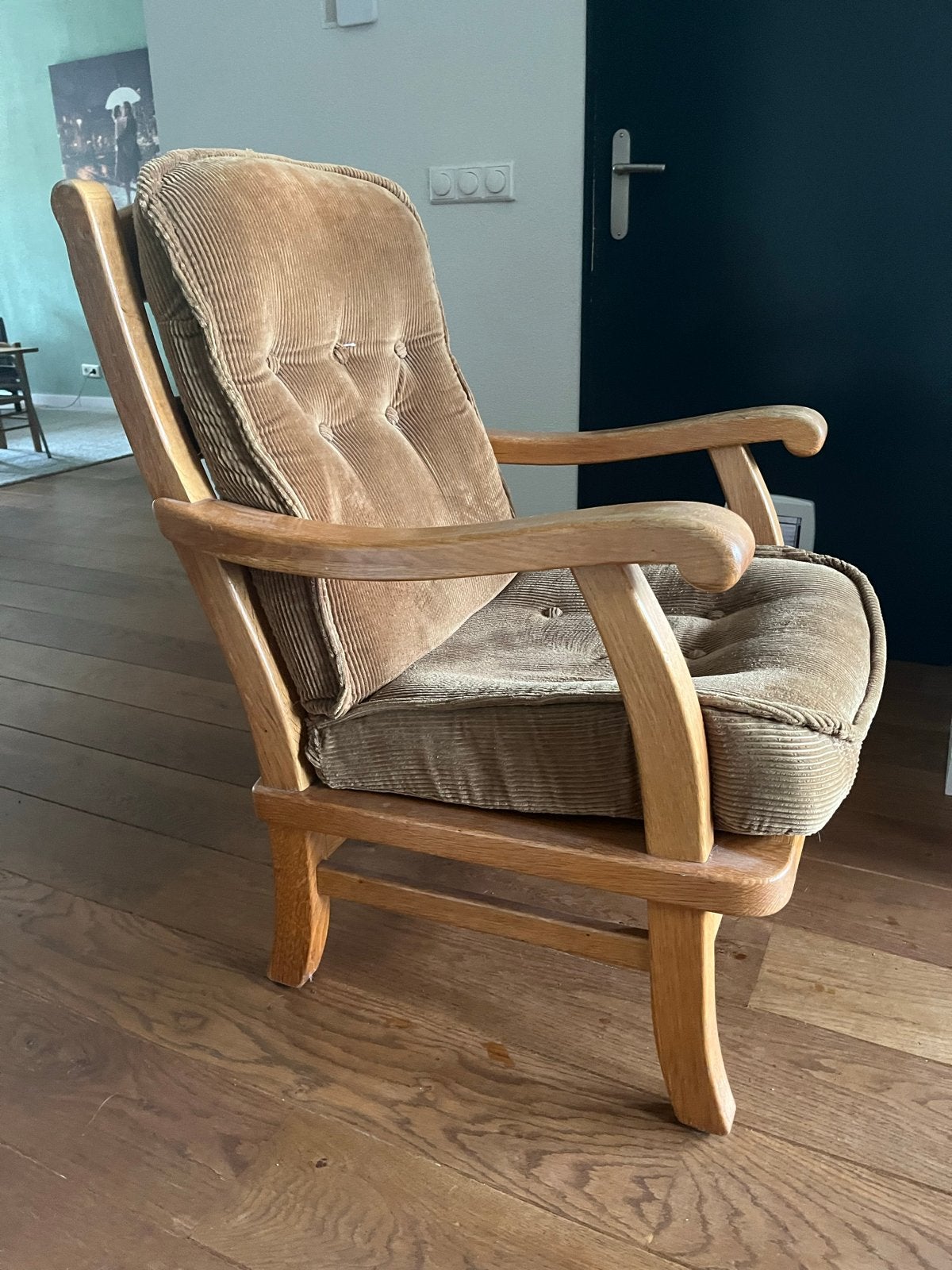 Vintage fauteuil met ribstof bekleding, Ophalen, Gebruikt, Bruin, Eén