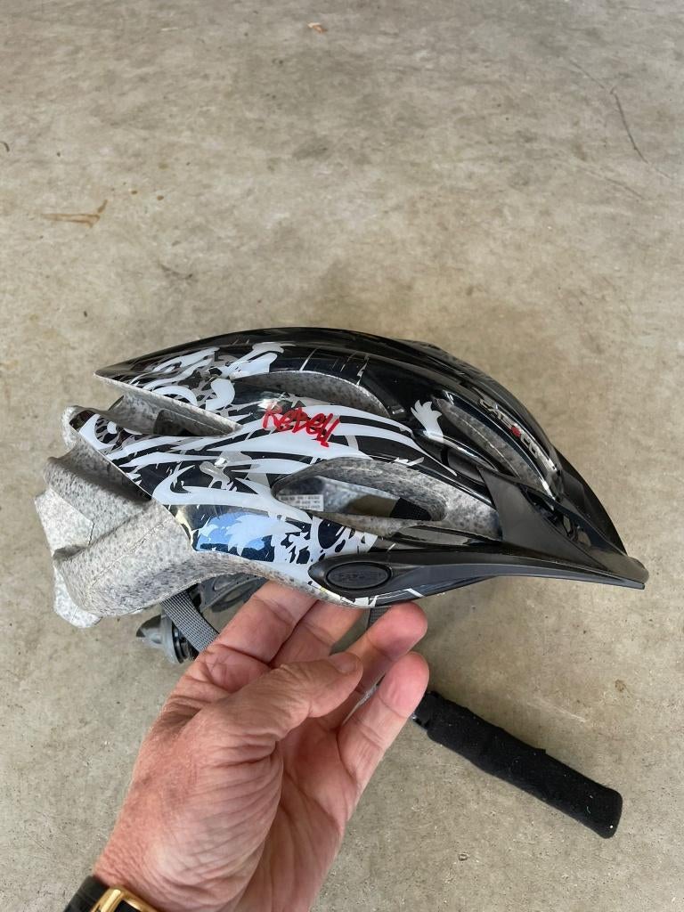 Te Koop ATB Helm T.E.A.B., Ophalen, Heer, Zo goed als nieuw, Cas co