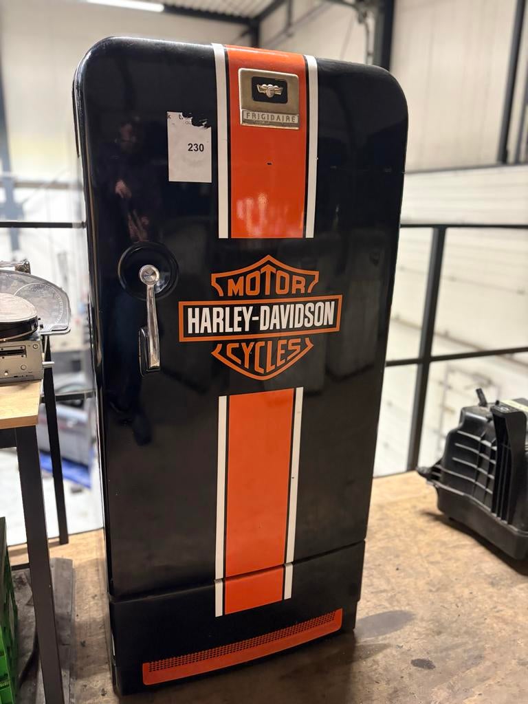 Unieke Harley Davidson Koelkast - Frigidaire Retro Stijl, Witgoed en Apparatuur, Koelkasten en IJskasten, Minder dan 45 cm, Minder dan 75 liter