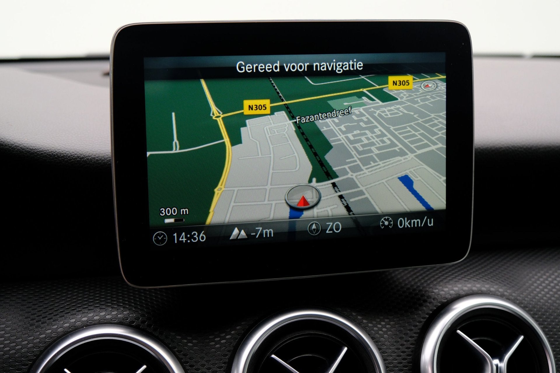 Foto 16 van Mercedes-Benz A-klasse 160 Ambition Aut. LED|Navi|1e Eig|Hal