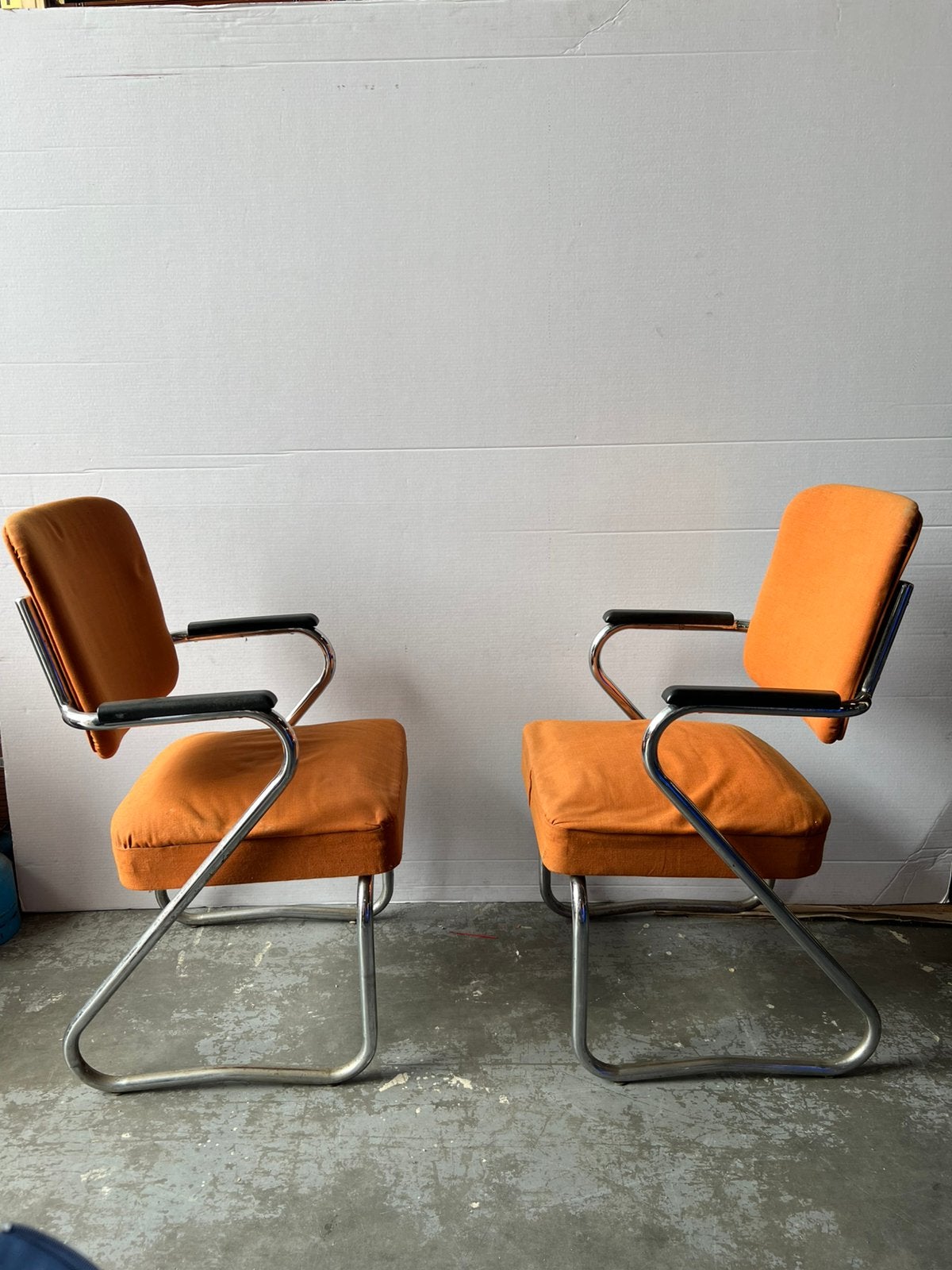 D3 -Fana door Paul Schuitema, Ophalen