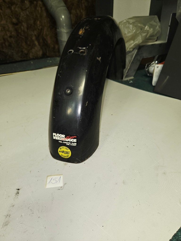 MZ ETZ 125/150/251 - ACHTER SPATBORD DDR, Motoren, Verzenden, Overige merken