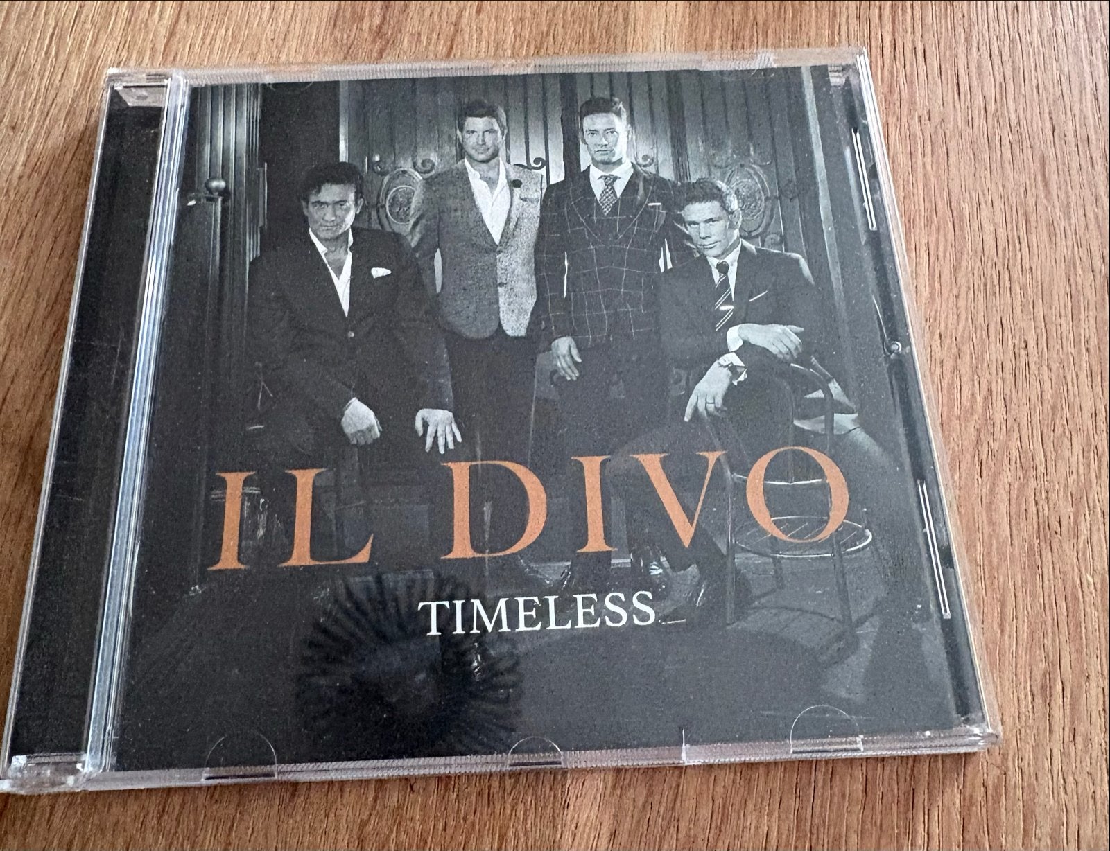 Il Divo Timeless, Cd's en Dvd's, Overige genres, Ophalen of Verzenden, Zo goed als nieuw, Inclusief boekje